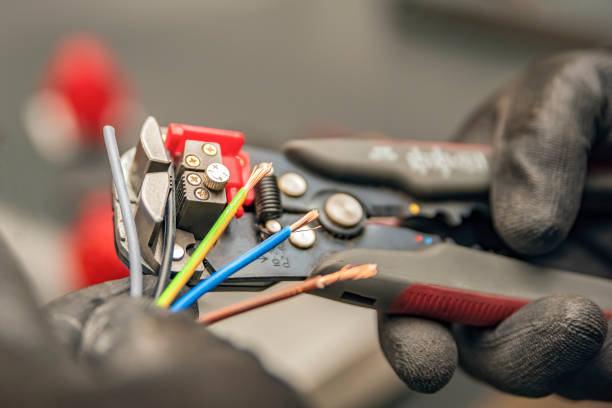 Best Emergency Electrician Near Me  in Wakeeney, KS